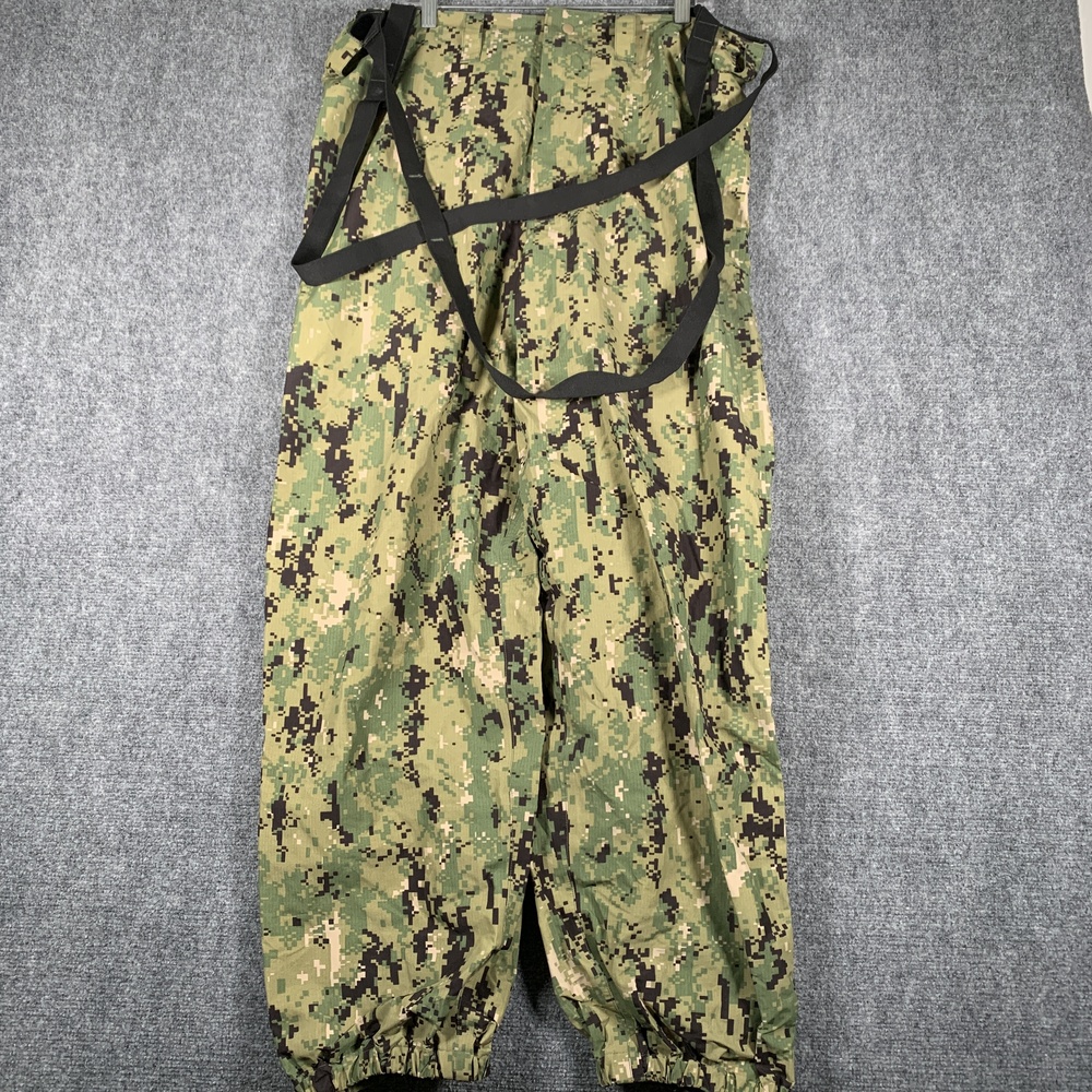 Patagonia Gore-Tex Rain Pants Mens XL Green Camo Level 6 Military Subspenders